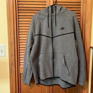 Mens Nike zip-up Hoodie